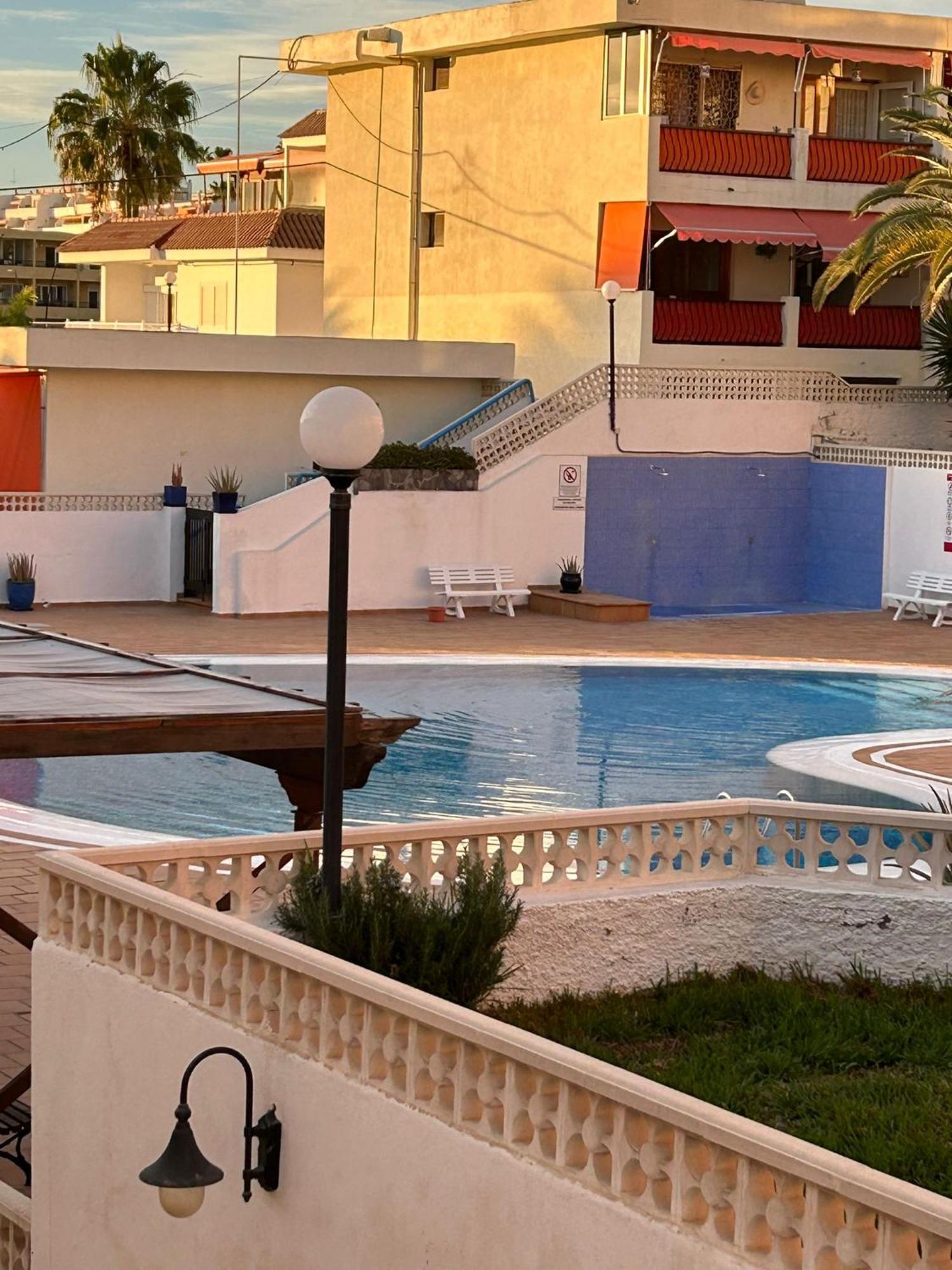 Prime Beachfront Location, Free Parking, Steps To The Sand Los Cristianos  Exteriör bild